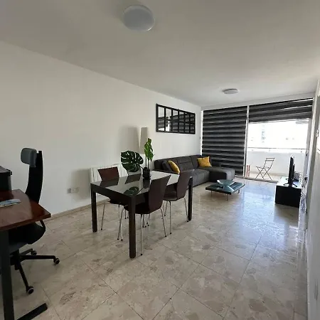 52 - Two Bedroom With Shared Pool *