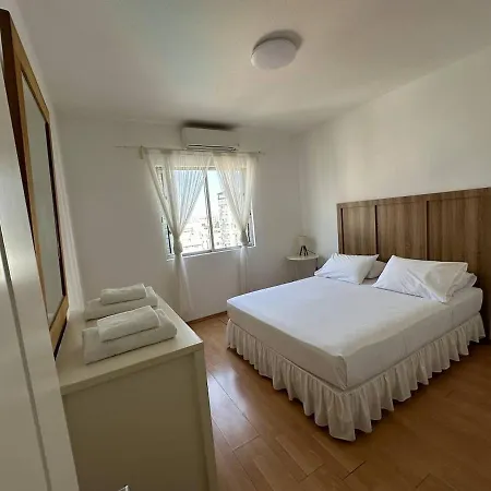 52 - Two Bedroom With Shared Pool *