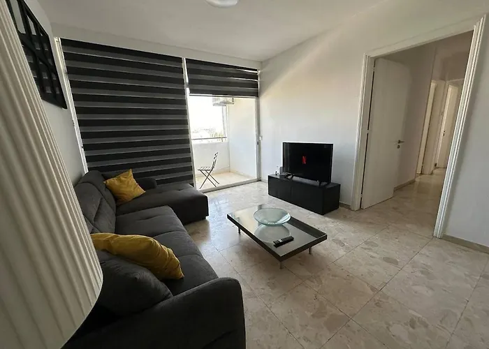 52 - Two Bedroom With Shared Pool Apartmán